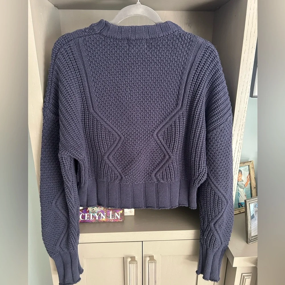 Palmer and Purchase navy blue women’s sweater. - Picture 3 of 3